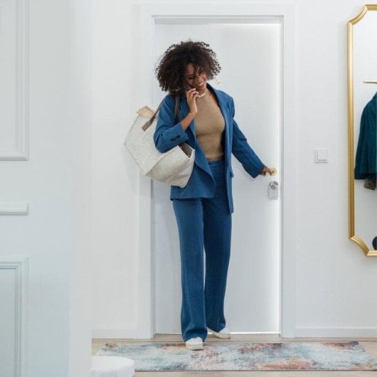 Serrure Intelligente Nuki Smart Lock Pro 4 WiFi Bluetooth Ouverture avec App Compatible Matter Alexa Google Home