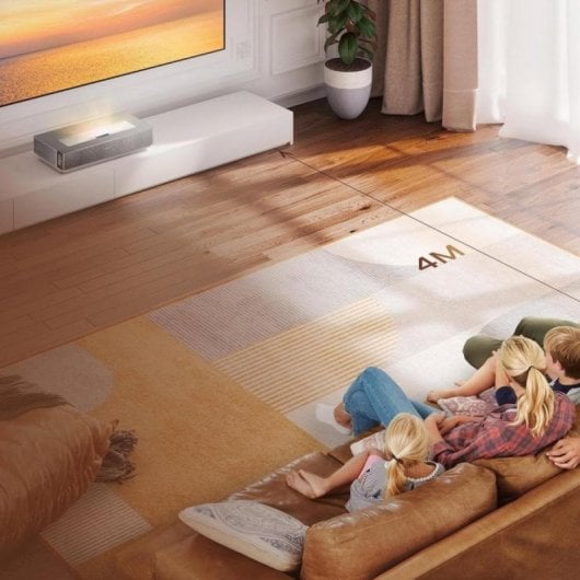 Projetor Hisense 100L5HD 4K UltraHD 2700 Lúmenes 100" Laser DLP Smart TV Tiro Ultracurto
