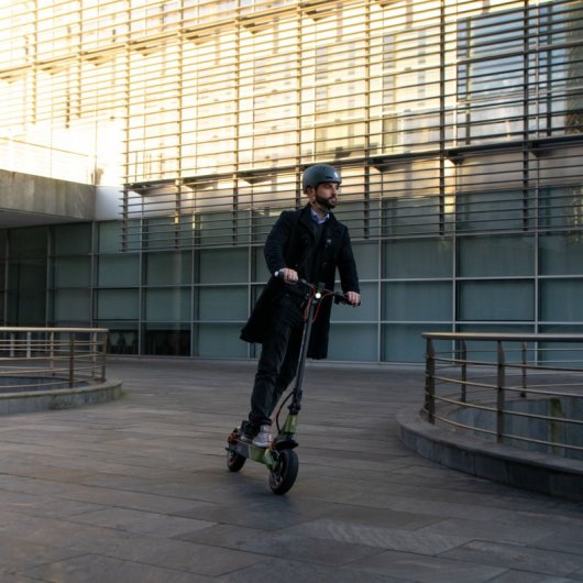 Olsson Mamba Lite Patinete Eléctrico Homologado DGT 10" Verde/Negro