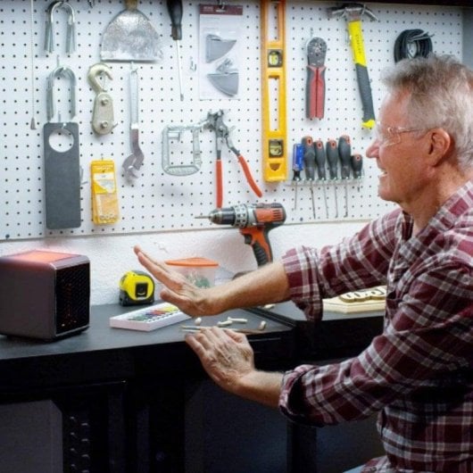 Aquecedor Cerâmico Klack Handy Heater 1500W Silencioso Portátil Luz Ambiente