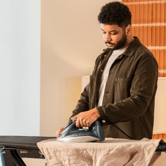 Ferro a vapore Cecotec Ironhero 2600 Vital 2600W Punta Precisione Turbo Slide