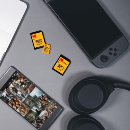 Scheda MicroSD Kodak Premium Perfomance 32GB Classe 10 con Adattatore