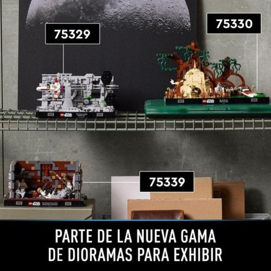 Kit de construcción LEGO® Star Wars™ 75329 Diorama: Ataque a la Estrella de la Muerte (665 piezas)