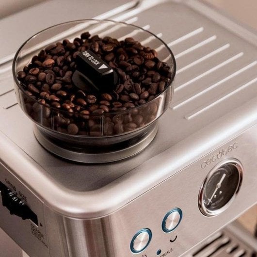 Cafeteira Espresso Cecotec Power Espresso 20 Barista Maestro 2,4L 20 Bares com moinho integrado