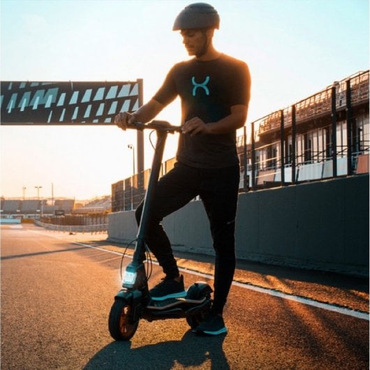 Cecotec Bongo Serie S+ Max Unlimited X Patinete Eléctrico 10" 350W Negro