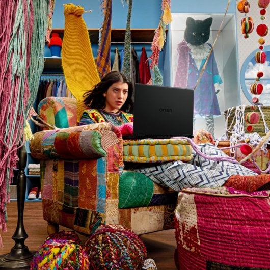 HP OMEN 16-xf0004ns AMD Ryzen 7 7840HS/32GB/1TB SSD/RTX 4070/16.1"