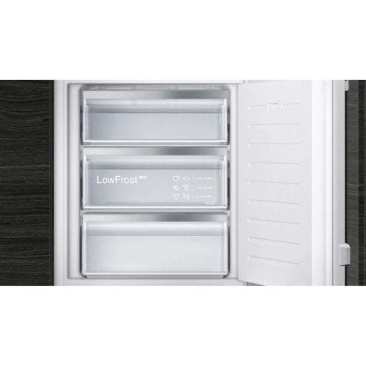 Siemens iQ500 GI11VAFE0 Congelador Integrado 72L E Blanco