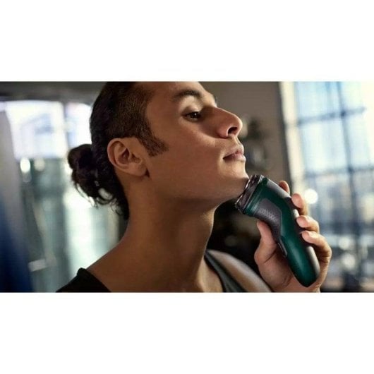 Rasoio Elettrico Viso Philips Shaver 3000X Series X3002/00 Senza Filo 40min Funzionamento a Umido 3 Testine Rifinitore
