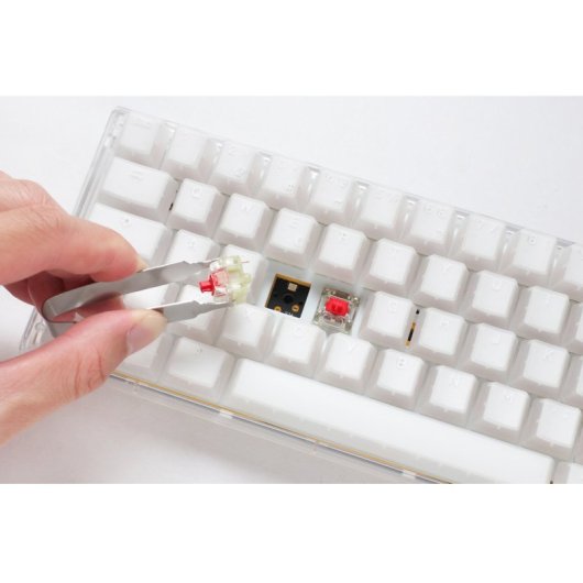 Ducky One 3 SF 65 Aura White Teclado Mecânico Gaming Switch MX Red RGB PBT Branco