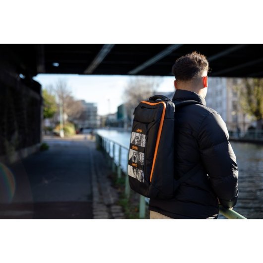 Konix Naruto Mochila para Portátiles Hasta 17" Negra