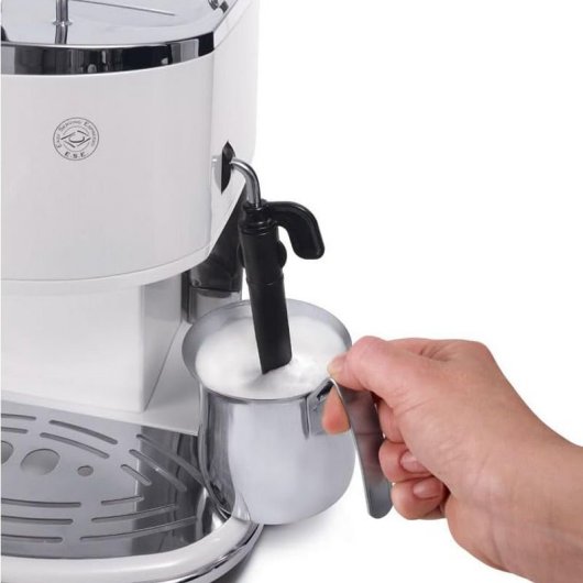 DeLonghi Icona Classic Pump ECO311.W Espressomaschine 15 Bar Weiß