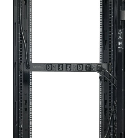 APC Basic Rack PDU AP7526 Unité de distribution d'alimentation (PDU) pour rack 19" 1U avec 6 prises CA