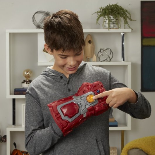 Marvel Avengers: Endgame Red Infinity Gauntlet | PcComponentes.fr
