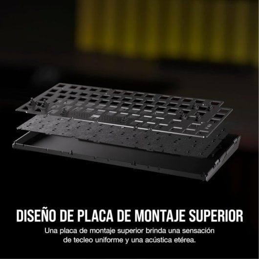 Corsair K65 PLUS WIRELESS Tastiera da gioco meccanica wireless al 75% hot swap MLX rossa