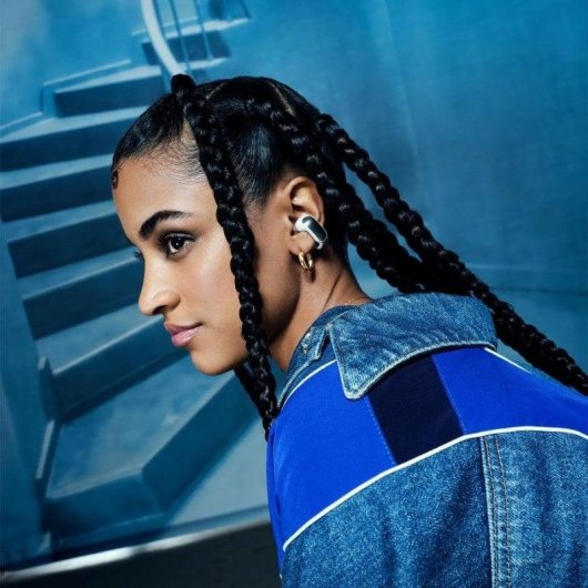 Auriculares Bose Ultra Open sem fios Bluetooth para chamadas e música brancos