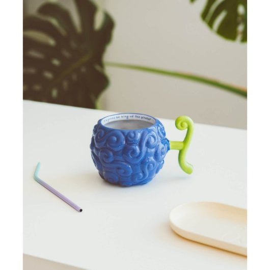 Erik Editores Taza 3D One Piece Netflix - Gum Gum Fruit