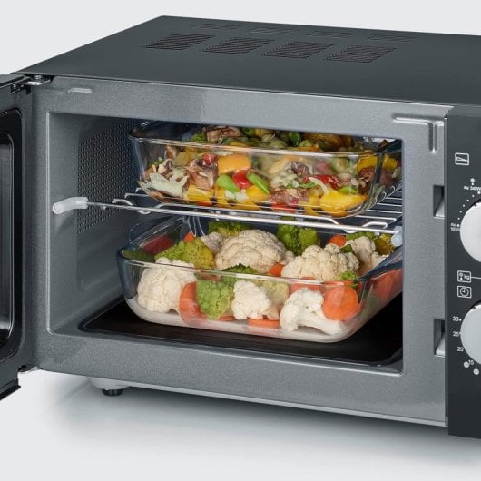 Severin MW 7763 Mikrowelle mit Grill, 25 l, 900 W, Schwarz