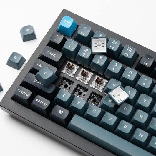 Keychron Q1 Pro QMK/VIA Teclado Mecánico Inalámbrico Fully Assembled Knob Carbon Black K Pro Brown