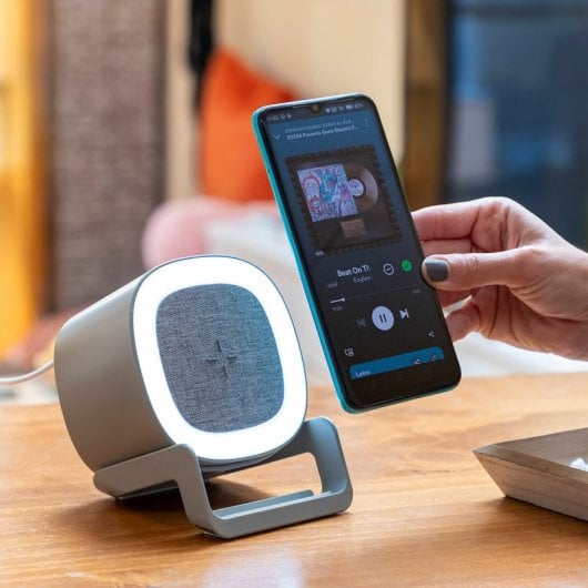 InnovaGoods Souwis Altavoz con Cargador Inalámbrico y Luz LED Blanco