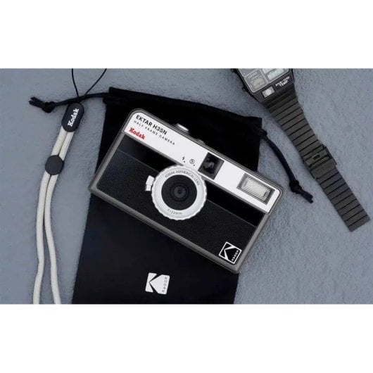 Kodak Ektar H35N Pack Câmara Analógica 35mm Black + Filme Ultramax 24 Exposições