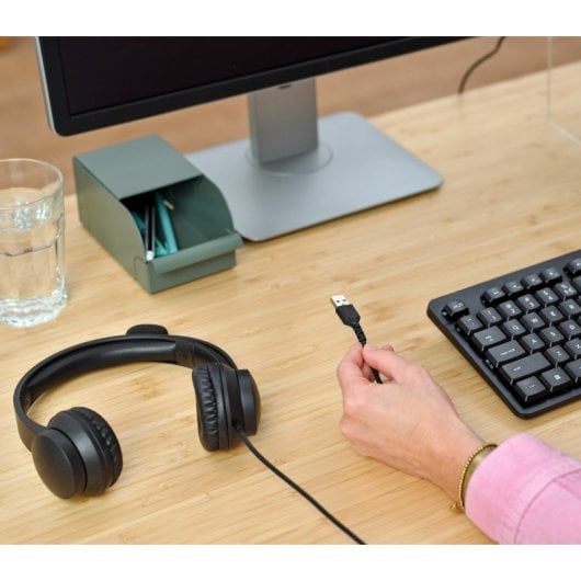 Trust HS-201 Auriculares USB con Micrófono Negros