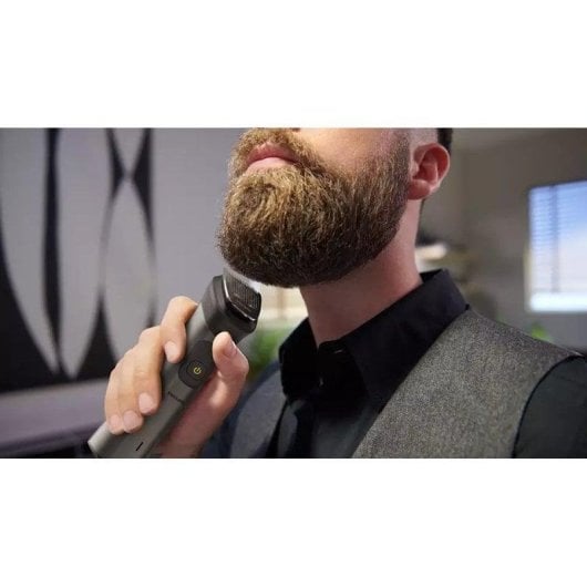 Multigroomer Philips MG7940/75 Kabellos 120min Nass und Trocken 26 Einstellungen 14 Aufsätze Schnellladung