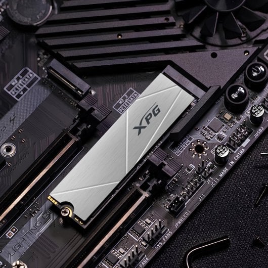 Adata XPG GAMMIX S60 2TB SSD M.2 PCIe Gen4 x4