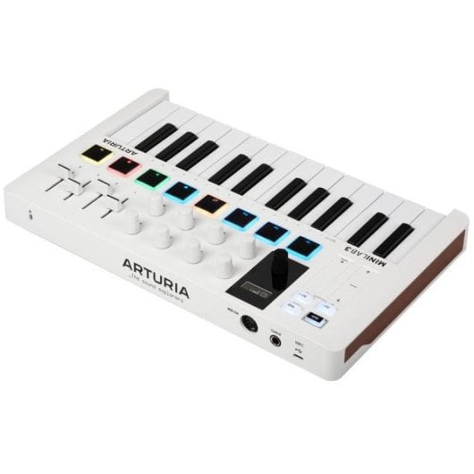 Arturia MiniLab 3