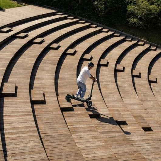 Cecotec Bongo Serie Y65 Patinete Eléctrico 10" 1200W Verde