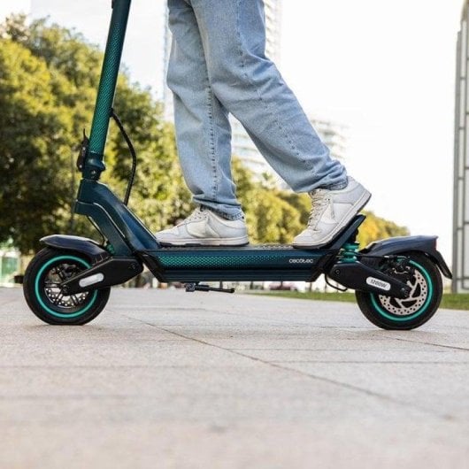 Cecotec Bongo Serie Y65 Patinete Eléctrico 10" 1200W Verde