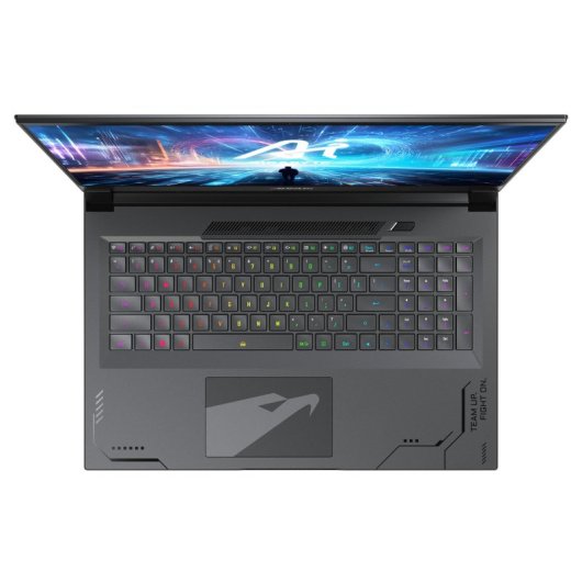 Gigabyte AORUS 17X AXG-64ES665SH Intel Core i9-14900HX/32 GB/2 TB SSD/RTX 4080/17,3"