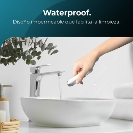 Cecotec Bamba Facecare Smooth Depiladora Facial de Acero Inoxidable con Tapa Protectora