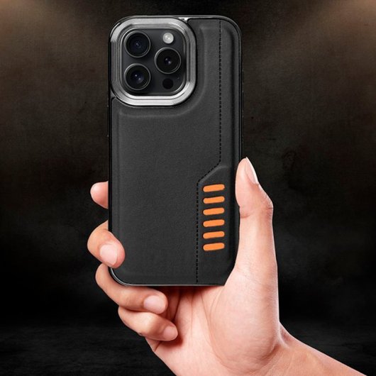 Cooles schwarzes Milano Case für iPhone 15