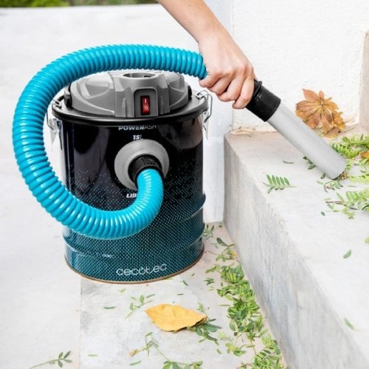 Cecotec Conga Ash 7000 Liberty Aspirador de Cinzas a Bateria 18V 15L 120W Preto/Azul