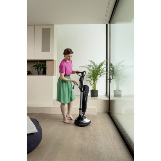 Kärcher FP 303 Aspiradora y Enceradora de Suelos 600W 4L