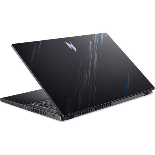 Acer Nitro V 15 ANV15-51 Intel Core i5-13420H/16GB/512GB SSD/RTX 4050/15.6" (PT)