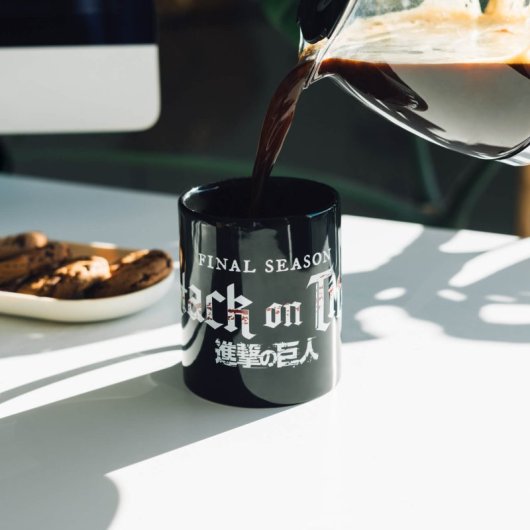 Erik Editores Taza Attack On Titan - Logo