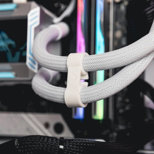 Valkyrie Syn 360 ARGB Kit Refrigeración Líquida Blanca