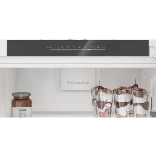 Bosch Serie 6 KIR81ADD0 Frigorífico Una Puerta Integrable D