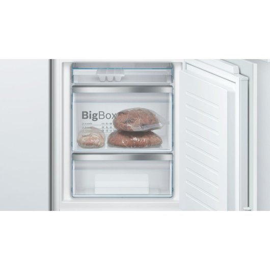 Bosch Serie 6 KIS86AFE0 Frigorífico Combinado Encastrável E