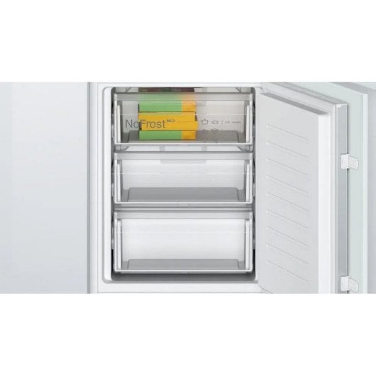 Frigo-congelatore Bosch Serie 2 KIN86NSE0 Integrato 260 LE Bianco