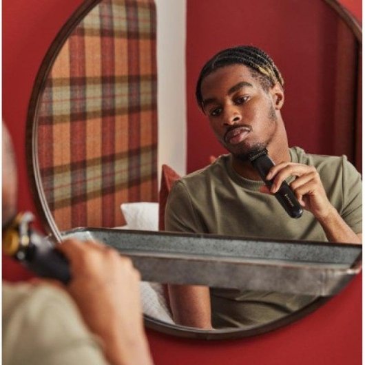 Aparador de Barba Facial Remington MB7050 Recarregável 300min Seco e Molhado 9 Ajustes 9 Pentes Carga Rápida