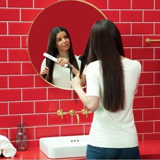 Ionen Föhn Remington Shine Therapy S8500GP 2300W 3 Temperaturstufen 2 Geschwindigkeiten Zubehör Weiß