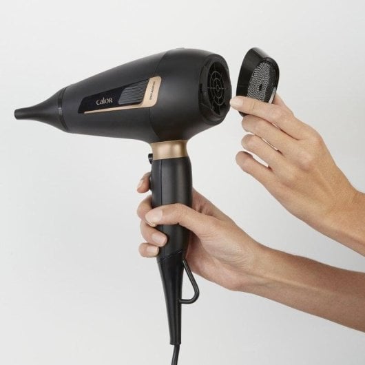 Professioneller Ionen Föhn Rowenta CV8840 Pro Expert 2200W 3 Temperaturstufen 2 Geschwindigkeiten Diffusor Schwarz Kupfer