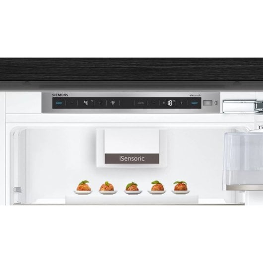 Siemens iQ500 KI86SHDD0 Frigorífico Combinado Encastrável D