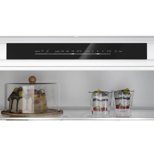 Siemens iQ300 KB96NVSE0 Frigorífico Combinado Encastrável E