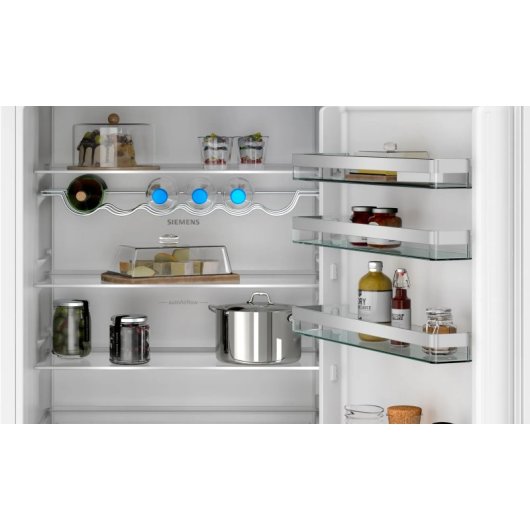 Siemens iQ300 KB96NVSE0 Frigorífico Combinado Encastrável E