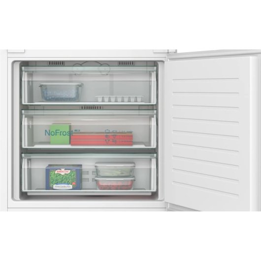 Siemens iQ300 KB96NVSE0 Frigorífico Combinado Encastrável E