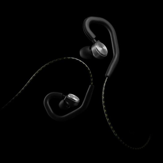 Edifier P297 Auriculares con Cable y Micrófono Negros