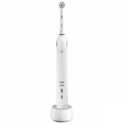 Oral-B Clean Protect Pro 2 2700 Elektrische Zahnbürste Weiß